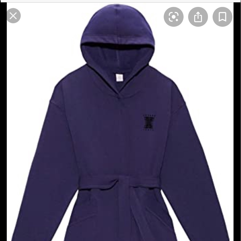 In Search Of This Specific Robe
